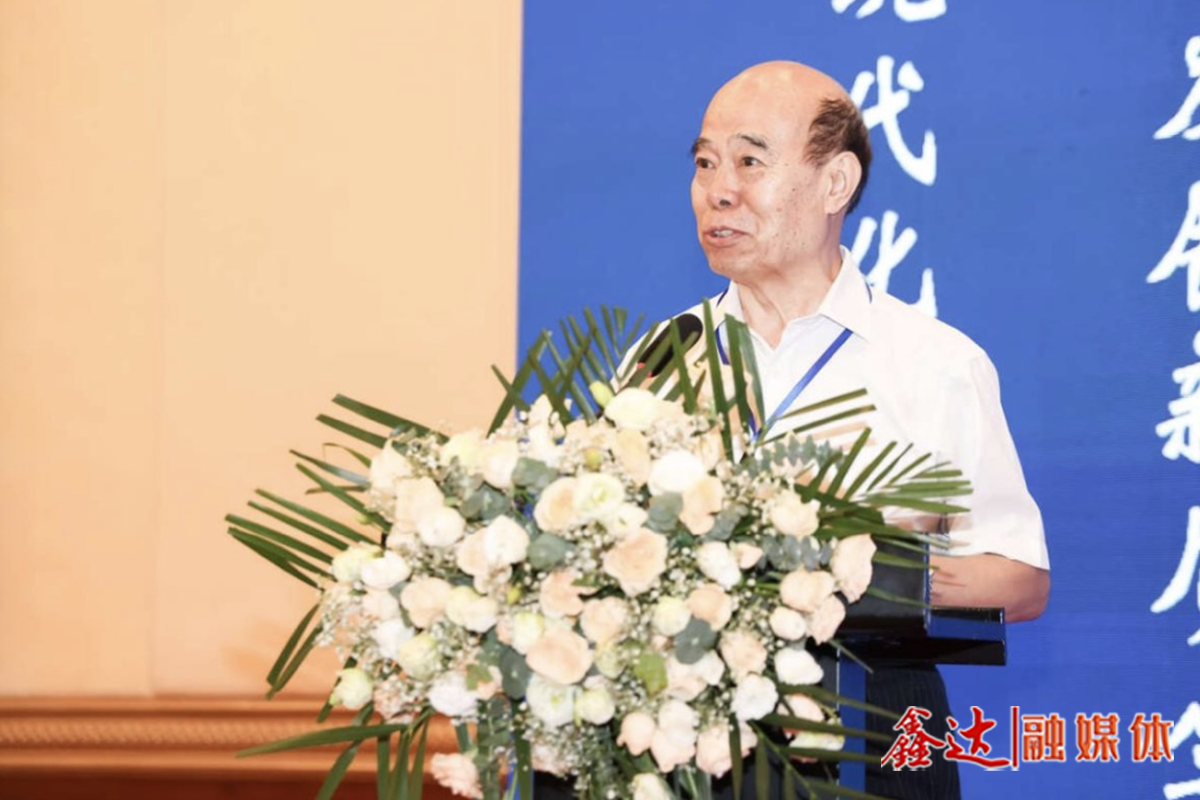 賈銀松：綠色轉型 創新驅動 向“新”而行 持續推進鋼鐵工業高質量發展