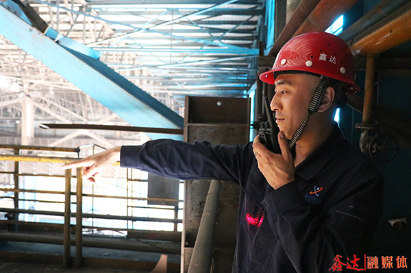 鑫達故事丨劉利達：操縱天車18年，靠譜的全能“飛行員”！