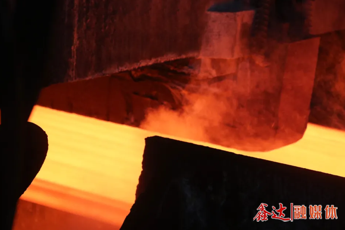 極致降本丨軋鋼總廠(chǎng)高壓水除鱗控制系統(tǒng)改善，推動(dòng)降本增效綠色發(fā)展！