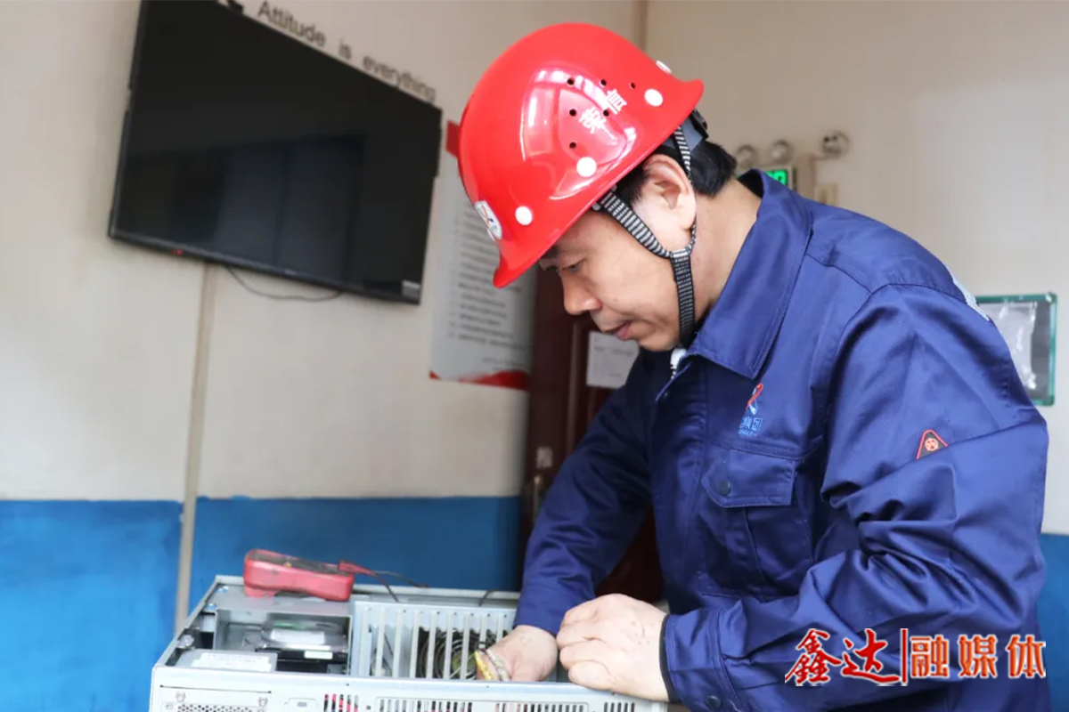 鑫達故事丨張友良：把愛好變成職業，摸透自動化程序的“喜怒哀樂”！